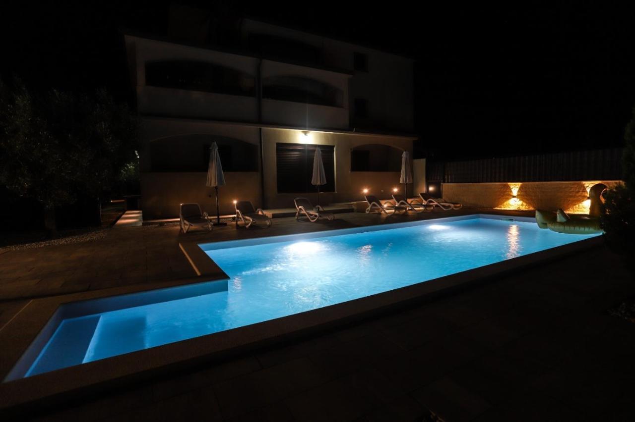 Apartment Nina With Private Pool Nova Vas (Porec) Exterior foto