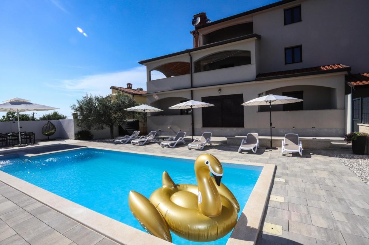Apartment Nina With Private Pool Nova Vas (Porec) Exterior foto