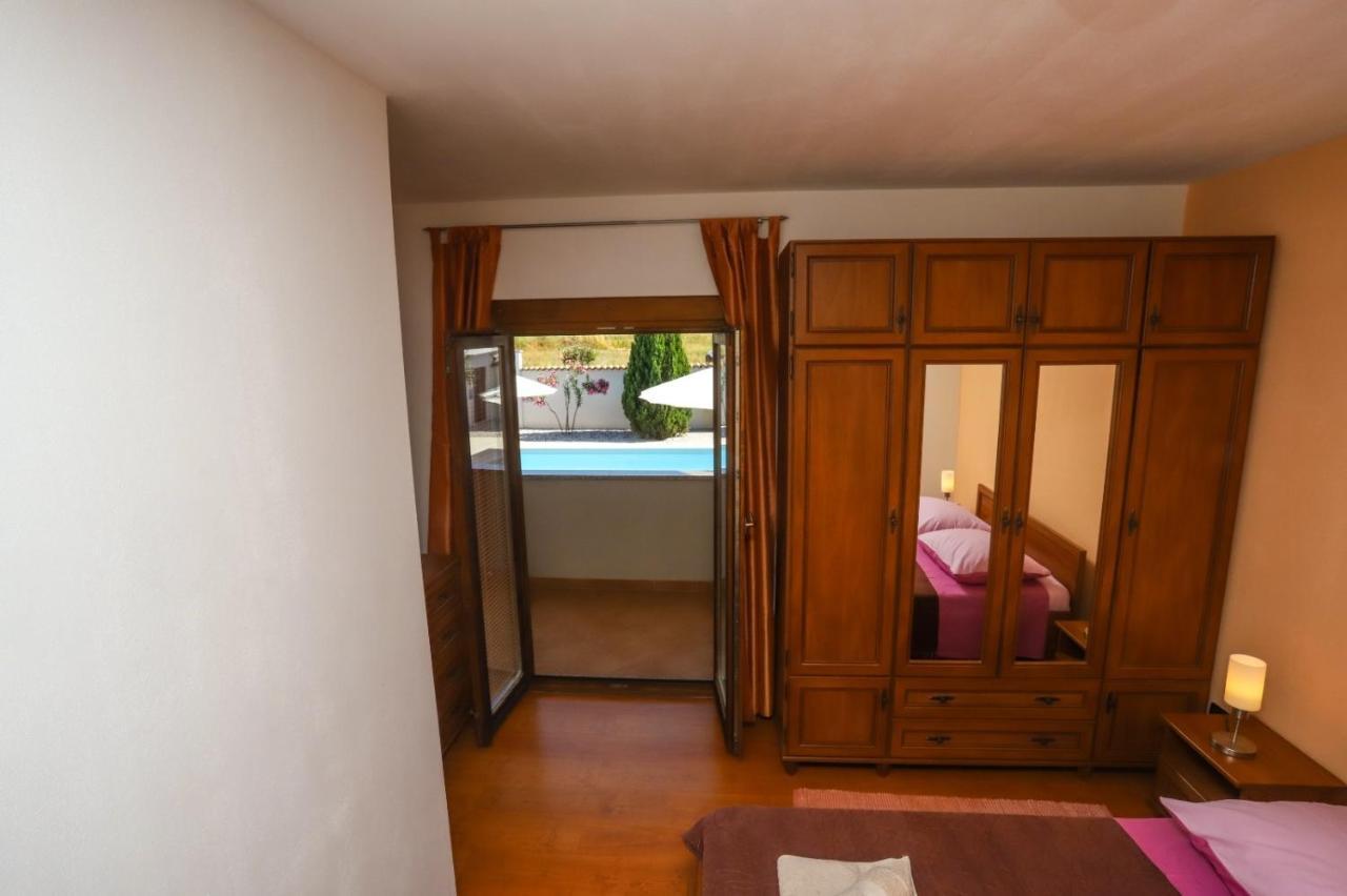 Apartment Nina With Private Pool Nova Vas (Porec) Exterior foto